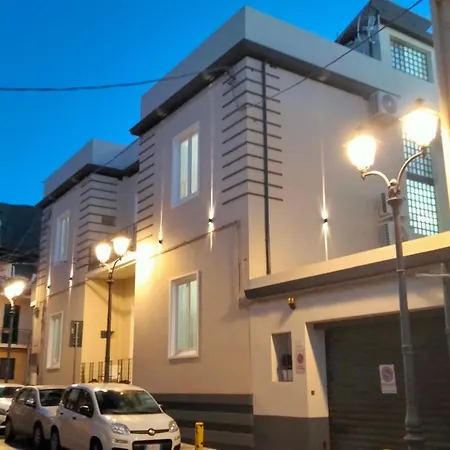 Palazzo San Giorgio 1924 3* Scilla