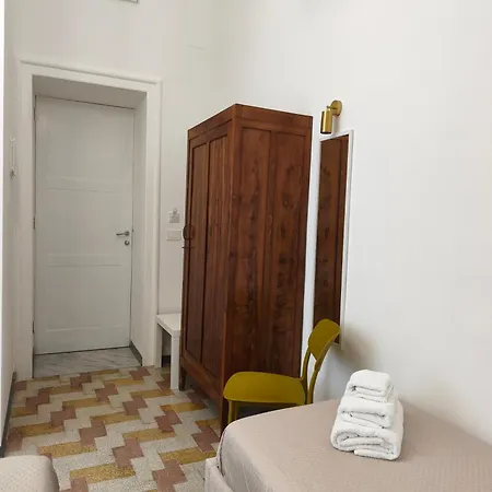 Palazzo San Giorgio 1924 Vendégház Scilla